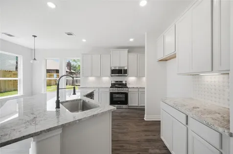 1015 Fairway Drive La Porte TX 77571