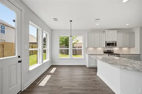1015 Fairway Drive La Porte TX 77571