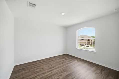 1015 Fairway Drive La Porte TX 77571