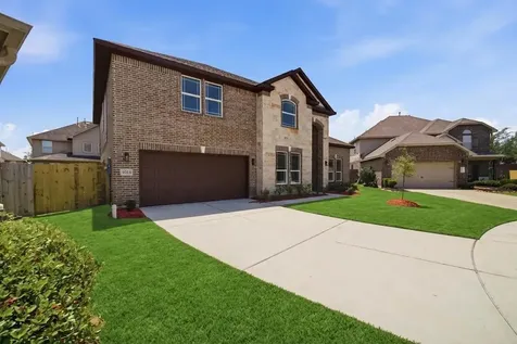 1015 Fairway Drive La Porte TX 77571