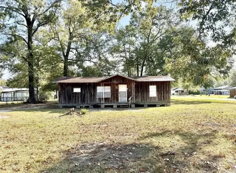 811 S Fenner Avenue Cleveland TX 77327