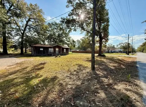 811 S Fenner Avenue Cleveland TX 77327
