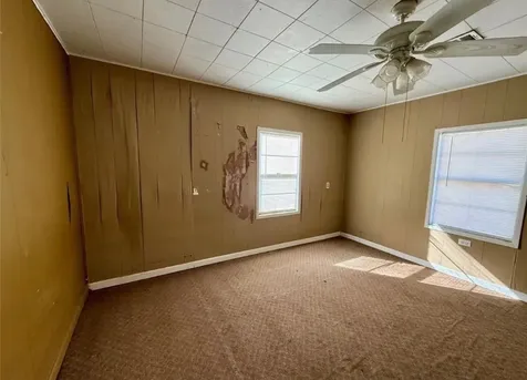 811 S Fenner Avenue Cleveland TX 77327