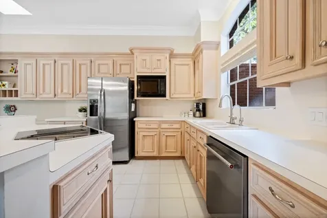 3415 Kingsway Court Kingwood TX 77339