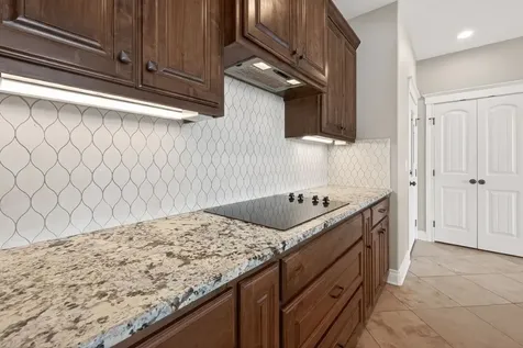 912 Roberts Street East Bernard TX 77435