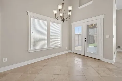 912 Roberts Street East Bernard TX 77435