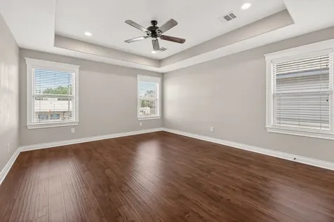 912 Roberts Street East Bernard TX 77435