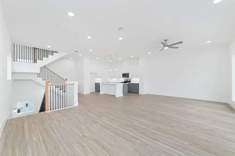 2107 Holman Street Houston TX 77004
