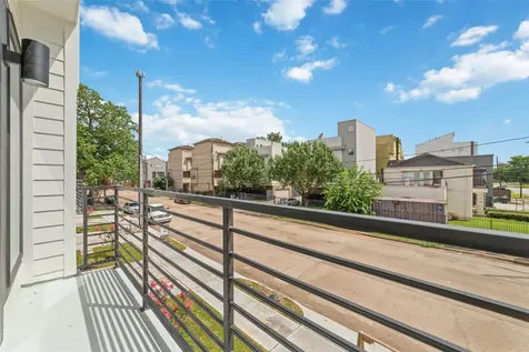 2107 Holman Street Houston TX 77004
