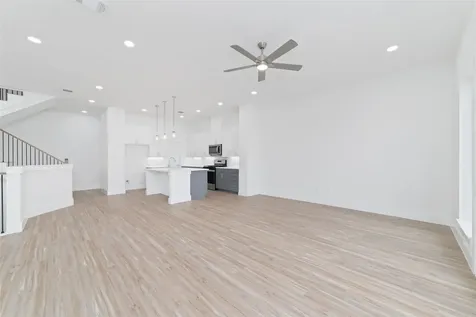 2107 Holman Street Houston TX 77004