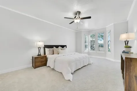 202 Victoria Way Friendswood TX 77546