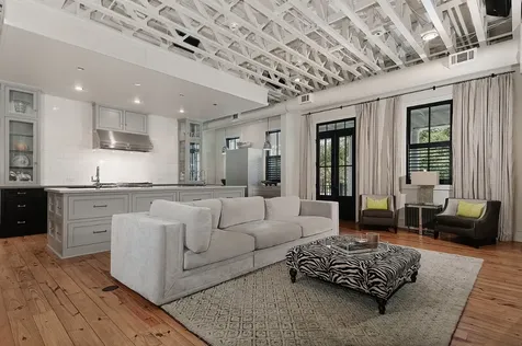 30 East Bay Boulevard The Woodlands TX 77380
