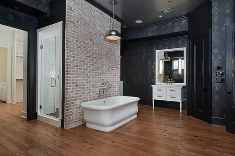 30 East Bay Boulevard The Woodlands TX 77380