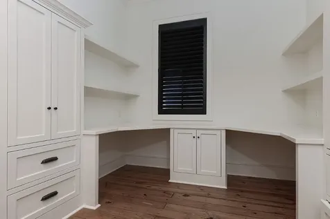 30 East Bay Boulevard The Woodlands TX 77380