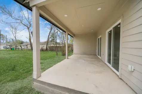319 E Gulf Street Baytown TX 77520