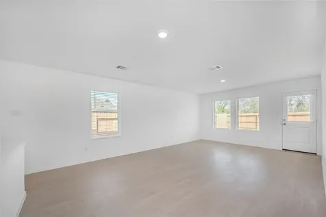21043 Santopadre Street New Caney TX 77357