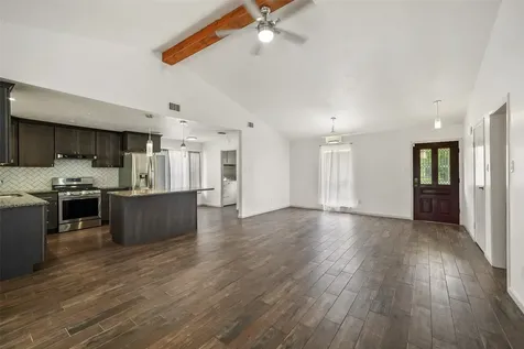 248 E Castle Harbour Drive Friendswood TX 77546