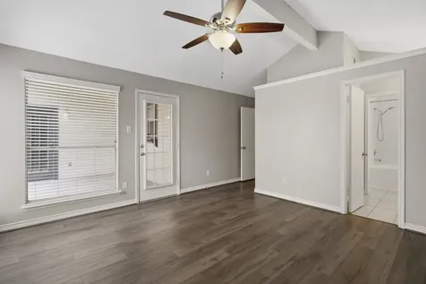 2019 Creek Valley Lane Sugar Land TX 77478