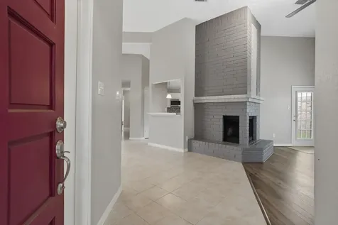 2019 Creek Valley Lane Sugar Land TX 77478