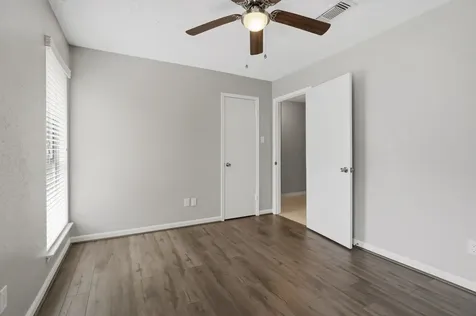 2019 Creek Valley Lane Sugar Land TX 77478