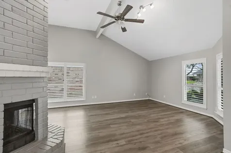 2019 Creek Valley Lane Sugar Land TX 77478