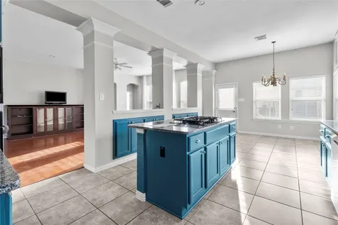 2519 46th Street Galveston TX 77551