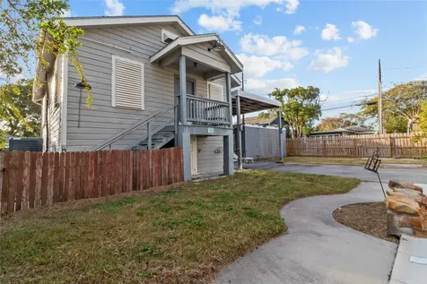 2519 46th Street Galveston TX 77551