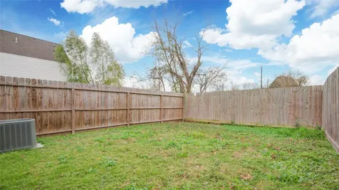 3344 Francis Street Houston TX 77004