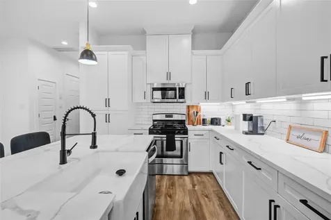 3344 Francis Street Houston TX 77004