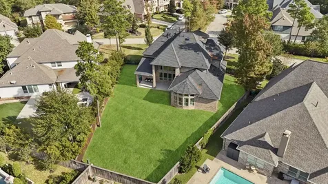 114 Tehama Place Montgomery TX 77316