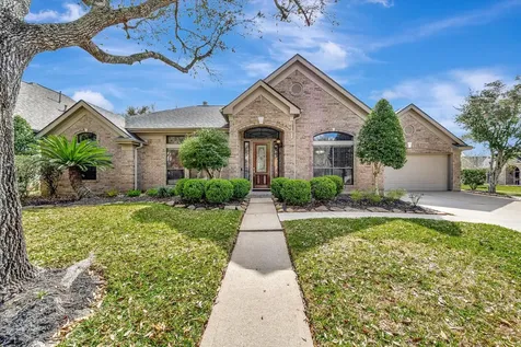 317 Oak Creek Drive League City TX 77573