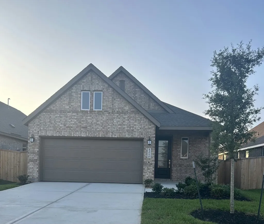 5210 Santa Cruz Bay Richmond TX 77469