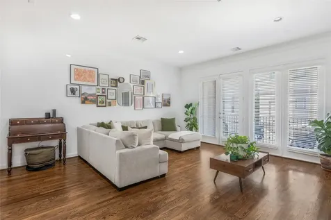 8817 Lakeshore Bend Drive Houston TX 77080