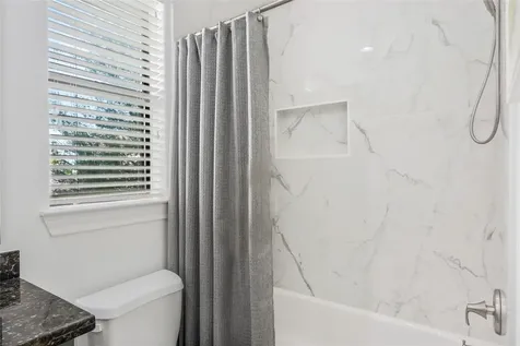 8817 Lakeshore Bend Drive Houston TX 77080