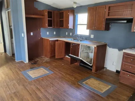 3118 Flora Street Vidor TX 77662