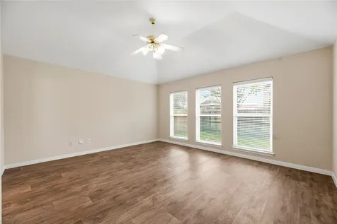 11619 Cedarvale Lane Tomball TX 77377