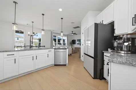 15627 Tawny Stark Drive Houston TX 77044