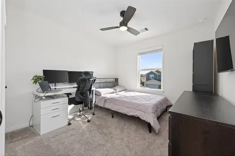 15627 Tawny Stark Drive Houston TX 77044