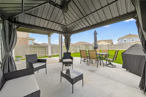 15627 Tawny Stark Drive Houston TX 77044