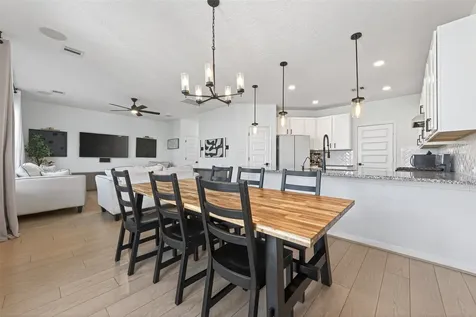 15627 Tawny Stark Drive Houston TX 77044