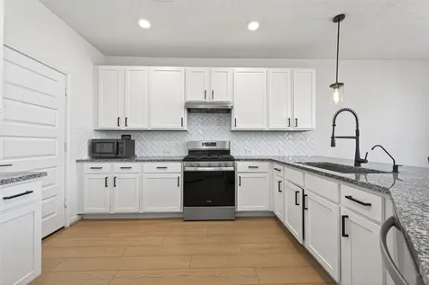 15627 Tawny Stark Drive Houston TX 77044