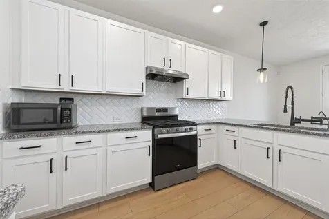 15627 Tawny Stark Drive Houston TX 77044