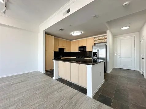 3505 Sage Road 2403 Houston TX 77056