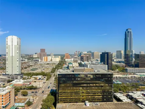 3505 Sage Road 2403 Houston TX 77056