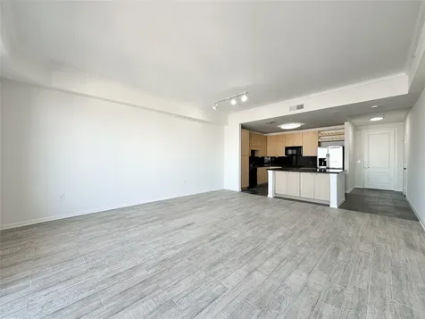 3505 Sage Road 2403 Houston TX 77056
