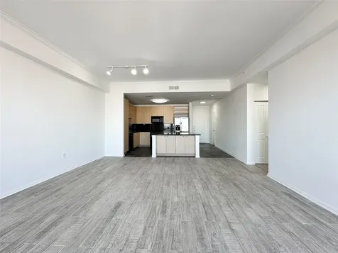 3505 Sage Road 2403 Houston TX 77056