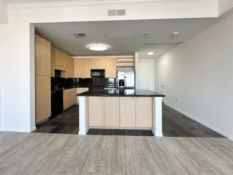 3505 Sage Road 2403 Houston TX 77056
