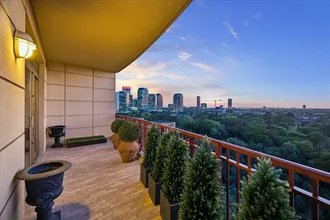 1000 Uptown Park Boulevard 101 Houston TX 77056