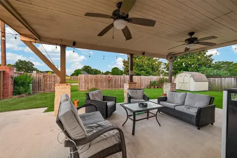 1901 Navajo Drive Deer Park TX 77536