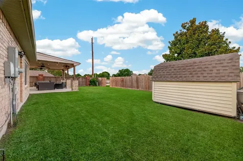 1901 Navajo Drive Deer Park TX 77536
